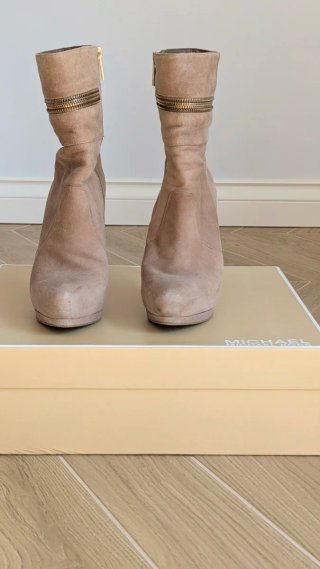 Stivaletti Michael Kors Beige Camoscio