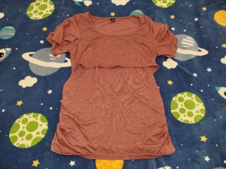 Ropa premamá y lactancia talla M.