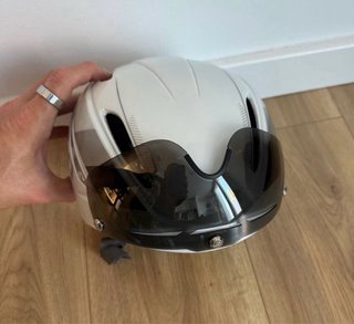 Casco Ciclismo Giro con Gafas Integradas