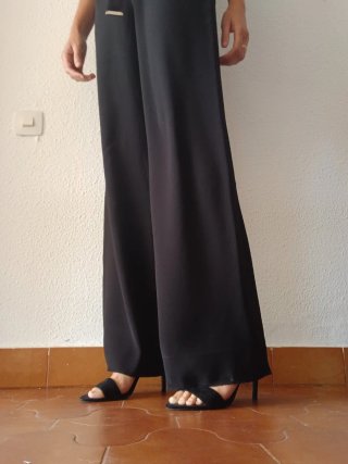 Mono Zara Negro Talla M