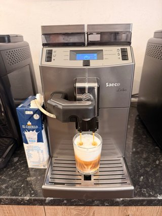 Cafetera Saeco Lirika OTC