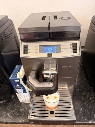 Cafetera Saeco Lirika OTC