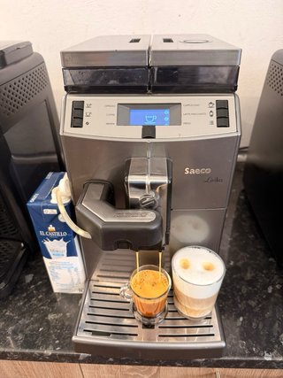 Cafetera Saeco Lirika OTC