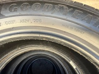 Neumáticos Goodyear 215/60/17C 109/107 H