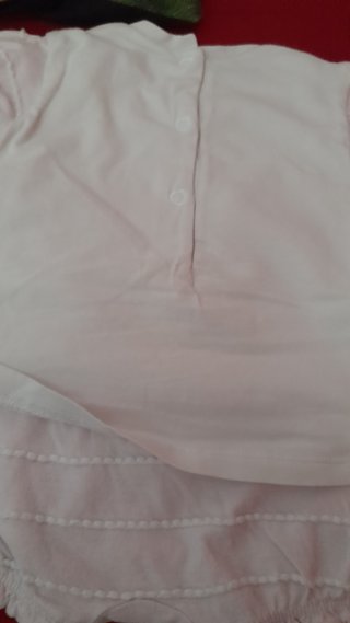 Pagliaccetto neonata con orsetti e cuori