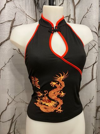 Top estilo japonés con dragón talla S