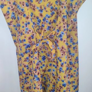 Mono corto flores con lazo Primark 34