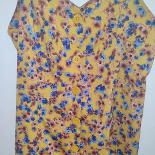 Mono corto flores con lazo Primark 34