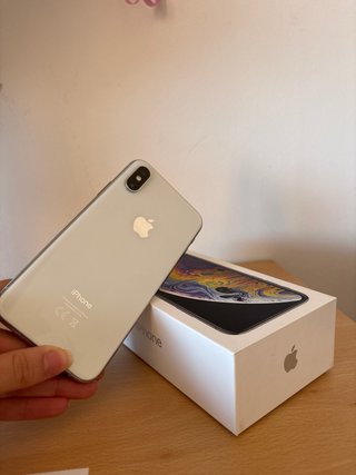 iPhone XS 64GB