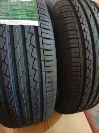 Paragolpes nuevos, llantas neumáticos