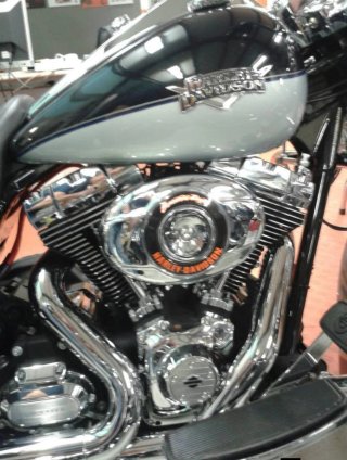 Harley-Davidson Road King Classic 103 (2013).