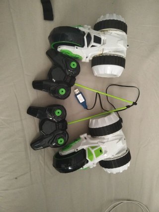 Coche teledirigido RC con USB