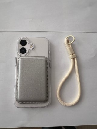 Funda iPhone 16 Transparente con Tarjetero