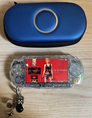 Sony PSP 3000 Transparente + 64GB SD