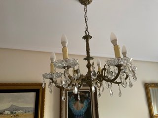 Lámpara de cristal antigua dorada