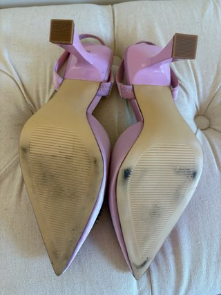 Zapatos rosas Primark con corazón joya