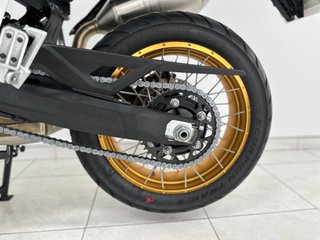 VOGE 900 DSX