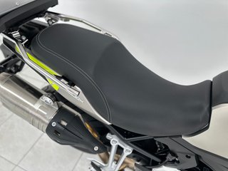 VOGE 900 DSX