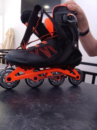 Patines Oxelo Negro y Naranja