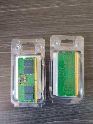 Memoria RAM DDR5 16GB SODIMM Micron para portatil.