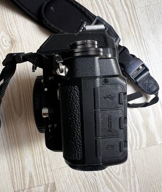 Nikon Df Negra(Para piezas) Estética 9/10