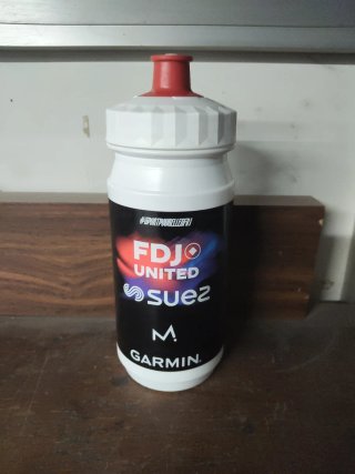 Bidón Ciclismo FDJ UNITED Suez Garmin