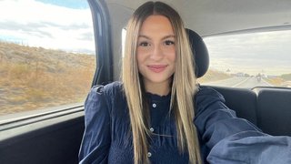 Cuidado de niños/as con apoyo escolar en inglés.