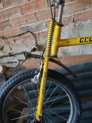 Bicicleta GAC Crosetta Amarilla