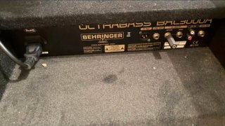 Amplificador Behringer BXL3000A Negro