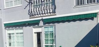 Toldo terraza disponible hasta julio