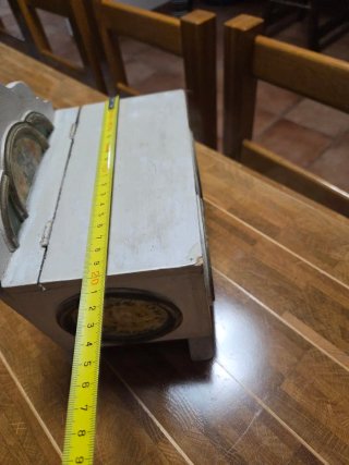 Scatola vintage in legno decorata