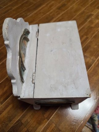 Scatola vintage in legno decorata