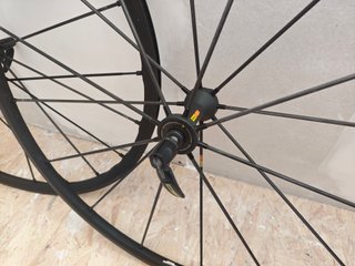Ruedas Mavic R-Sys SLR