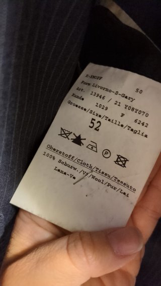 Traje Burberry Raya Gris