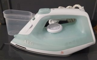 Plancha de Vapor AEG DB1740LG