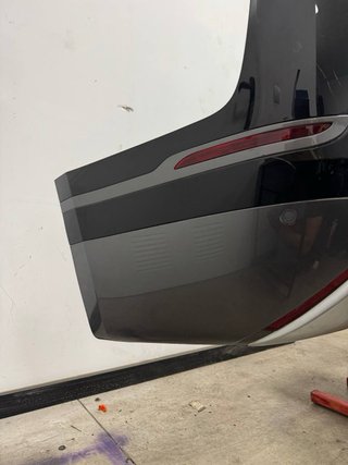 Paragolpes Trasero Range Rover Velar 2019