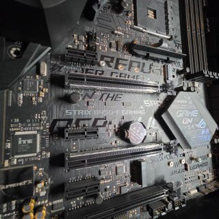 Placa Base ASUS ROG STRIX B450-F GAMING