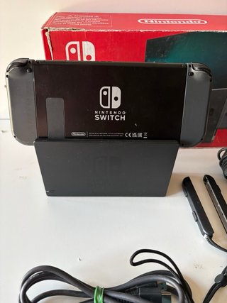 Nintendo Switch Console Nera