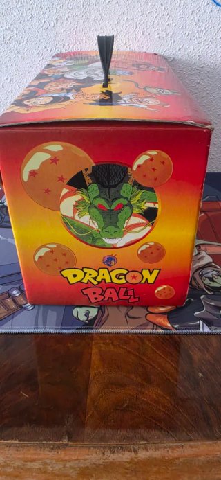 Valigetta collezionabile Dragon Ball con tutti i film in formato VHS