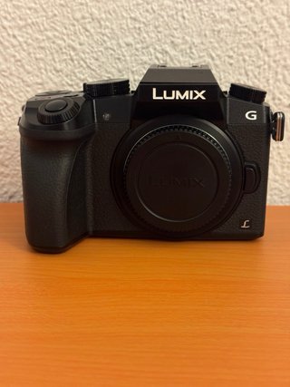 Cámara Lumix G7 + 14-42mm Bateria original