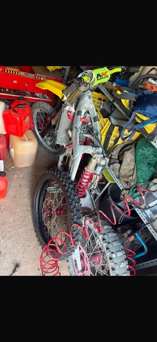 Suzuki RMZ 250 Motocross