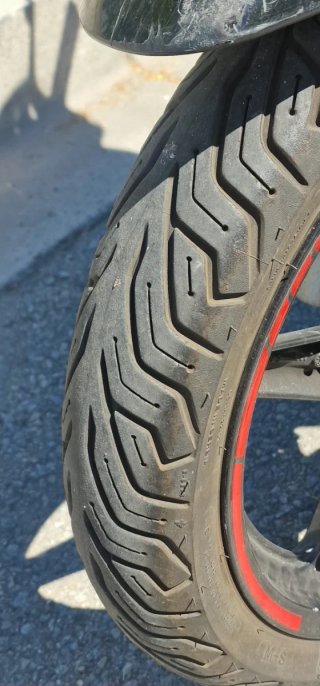 Honda SH 125i Scooter Negra 2006