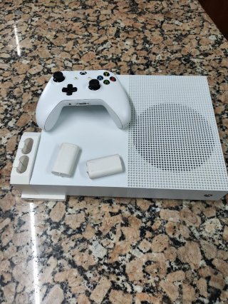 Xbox One S All digital