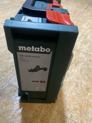 Sierra sable Metabo inalambrica. Nuevo