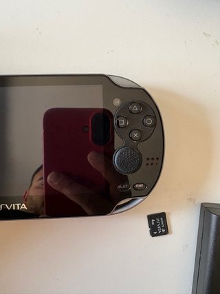 Sony PS Vita OLED Nera + Accessori