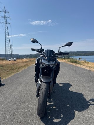 Kawasaki Z900 FULL 125 cv 2024