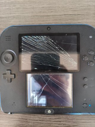 Nintendo 2DS PARA PIEZAS