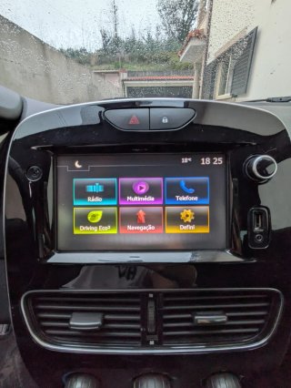 Renault Clio Limited