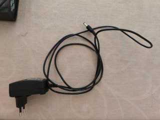Controladora Traktor Kontrol S2 + todos los cables
