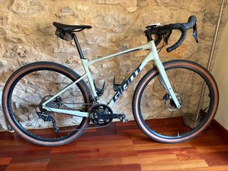 Bicicleta Giant Revolt 1 Talla M 2021